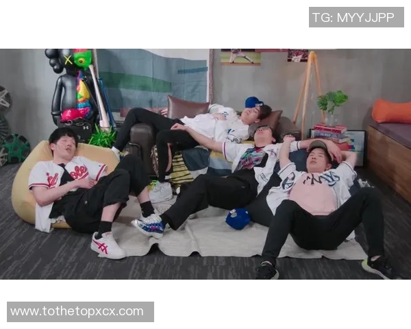 足球明星吊球技巧全解析精彩视频集锦助你提升球技